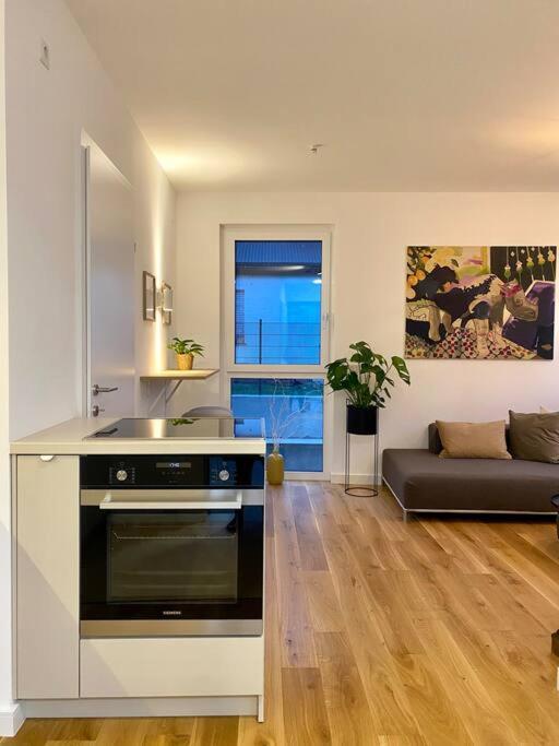 Modern Studio Gardenia_Gartenwohnung Alte Donau Wenen Buitenkant foto