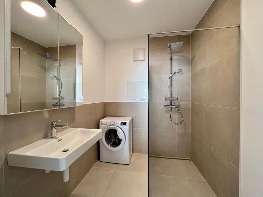 Modern Studio Gardenia_Gartenwohnung Alte Donau Wenen Buitenkant foto