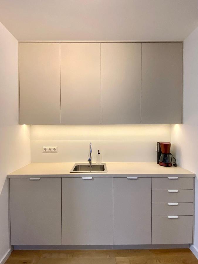 Modern Studio Gardenia_Gartenwohnung Alte Donau Wenen Buitenkant foto
